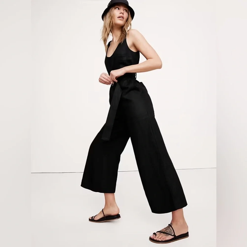 NEW! Banana Republic Black Linen Belted Wide-Leg Jumpsuit - Size 14 🌅4️⃣
